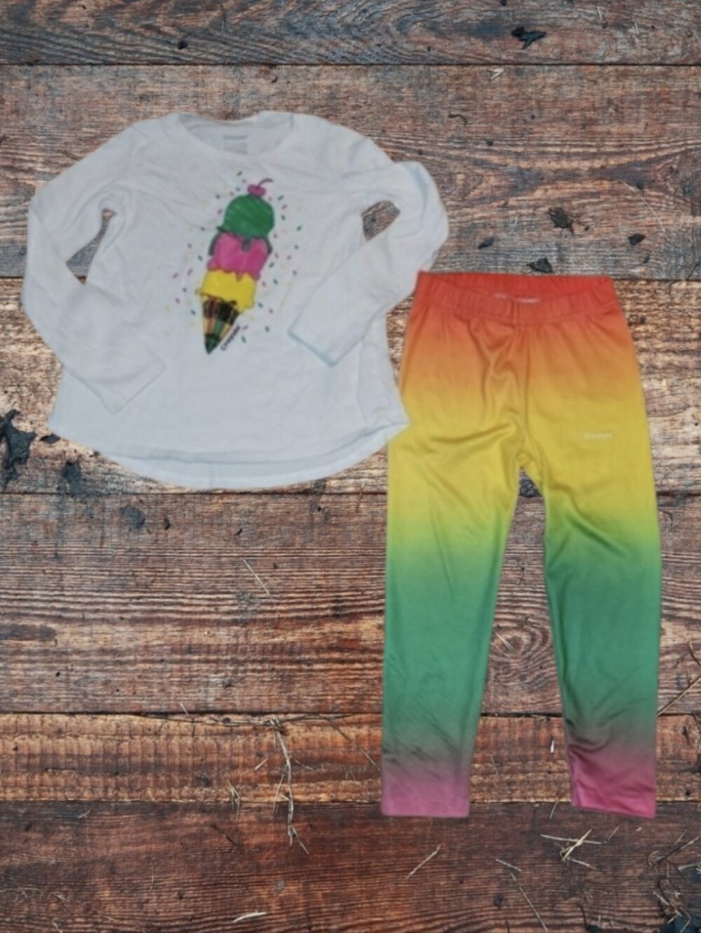 CRAYOLA OUTFIT SET SIZE 4T